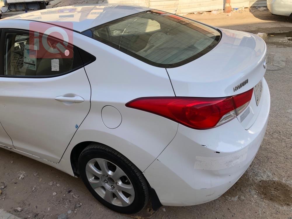 هيونداي النترا